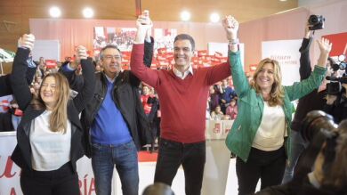 Pedro Sánchez tira de un chiste para avisar de que Rajoy, Rivera e Iglesias son 
