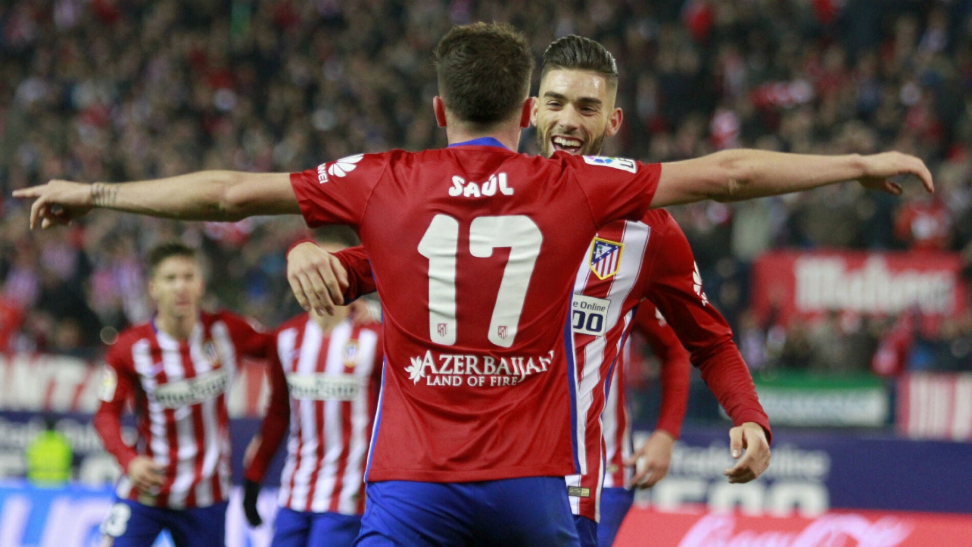 Sa&uacute;l celebra su gol contra el Athletic