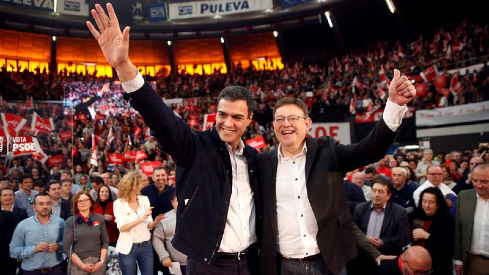 Pedro S&aacute;nchez, con Ximo Puig
