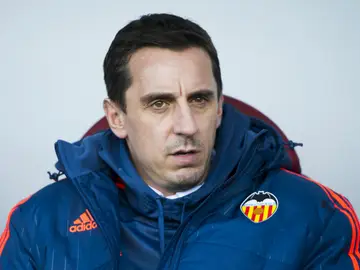 Gary Neville, durante el partido contra el Eibar Gary Neville, durante el partido contra el Eibar