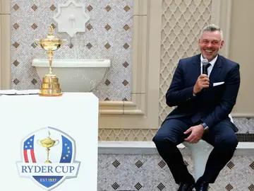El trofeo de la Ryder Cup El trofeo de la Ryder Cup