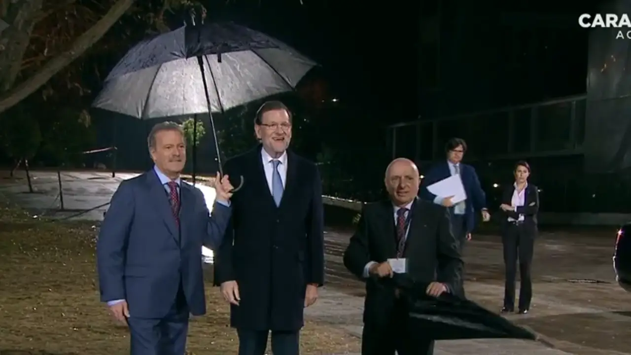 Rajoy llega a la Academia de la Televisión para el cara a cara