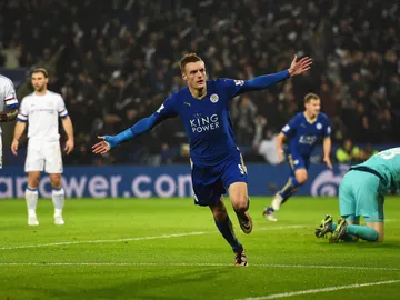Jamie Vardy celebra su gol contra el Chelsea Jamie Vardy celebra su gol contra el Chelsea