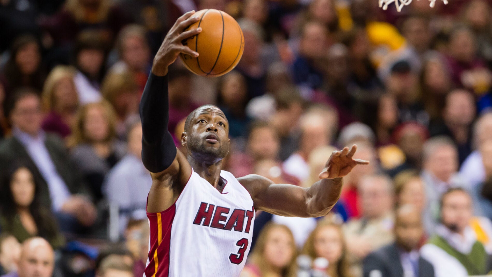 Dwyane Wade, entrando a canasta