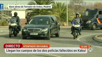 Llegan los cuerpos de los dos agentes fallecidos en Kabul