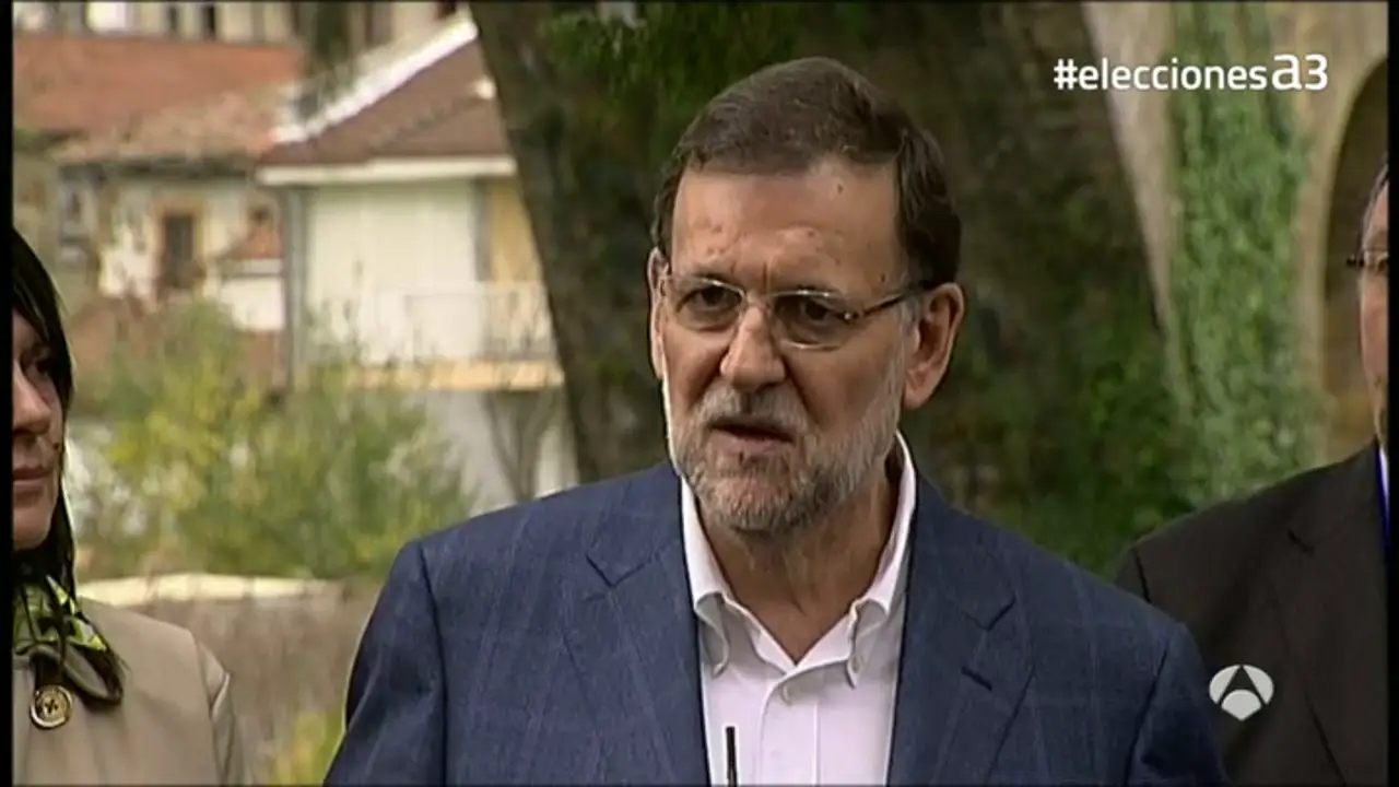 Rajoy promete que los libros de texto digitales serán gratuitos