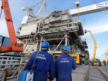 Astilleros de Navantia en Puerto Real (Cádiz) Astilleros de Navantia en Puerto Real (Cádiz)