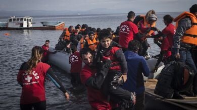 La llegada de refugiados a Europa por mar crece a una media de 2.000 diarios este enero