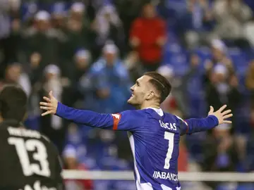 Lucas Pérez celebra un gol con el Deportivo Lucas Pérez celebra un gol con el Deportivo