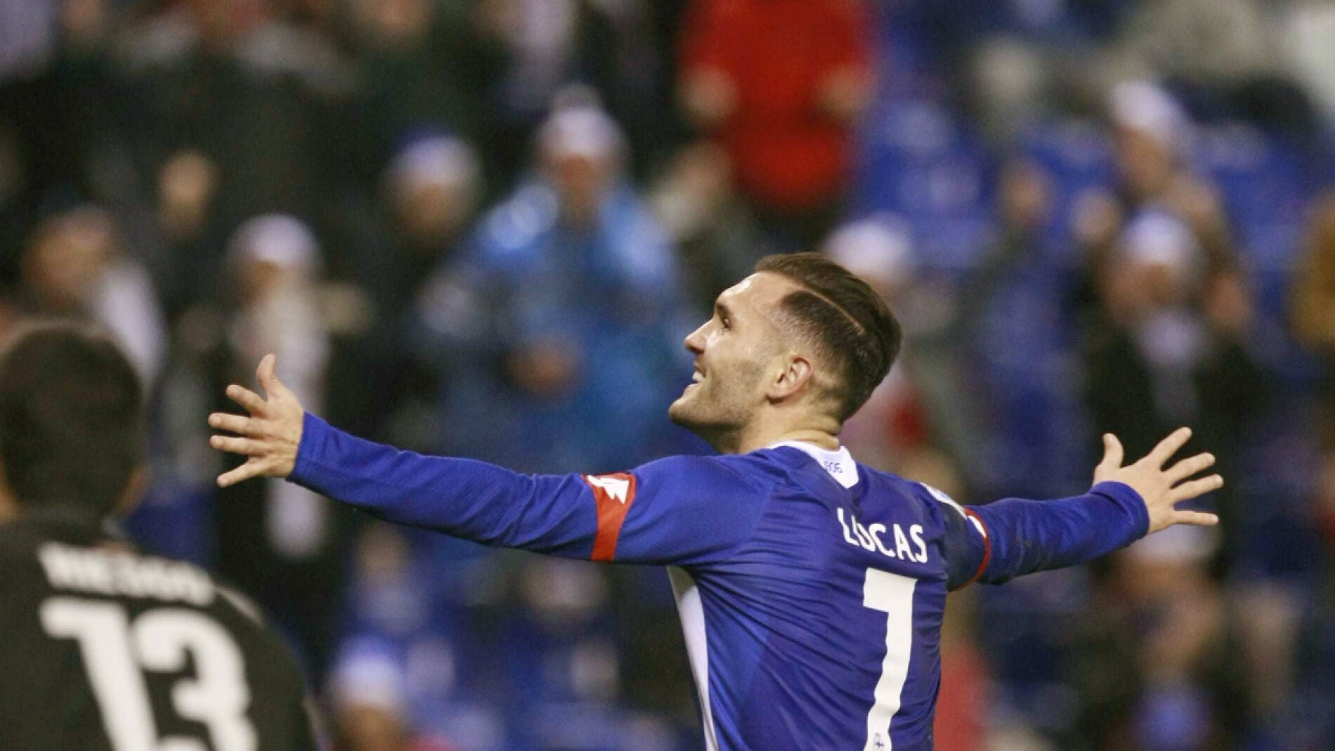 Lucas P&eacute;rez celebra un gol con el Deportivo