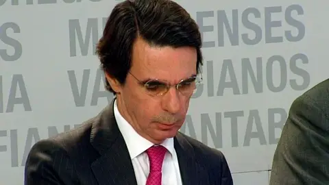 Aznar en la reunión del PP Aznar en la reunión del PP