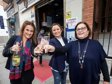 La administración donde se ha repartido el premio 43.221 La administración donde se ha repartido el premio 43.221