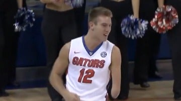 Zach Hodskins, jugador de los Florida Gators con un solo brazo