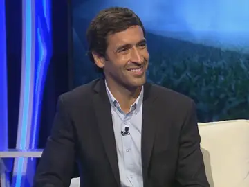 Raúl González, durante la entrevista Raúl González, durante la entrevista
