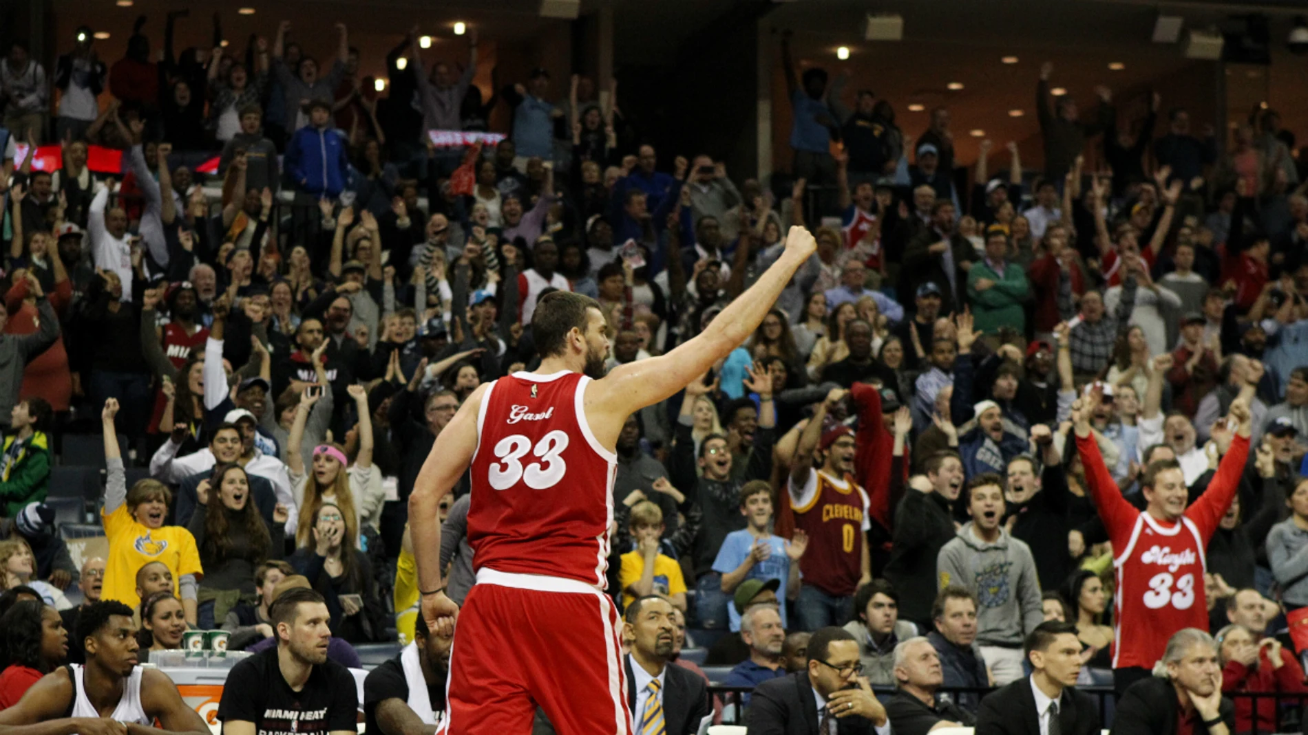 Marc Gasol celebra la victoria de los Grizzlies contra Miami Marc Gasol celebra la victoria de los Grizzlies contra Miami