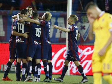 El Eibar celebra un gol ante el Sporting