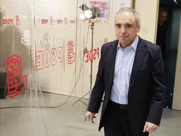 Rafael Simancas en la sede del PSOE Rafael Simancas en la sede del PSOE