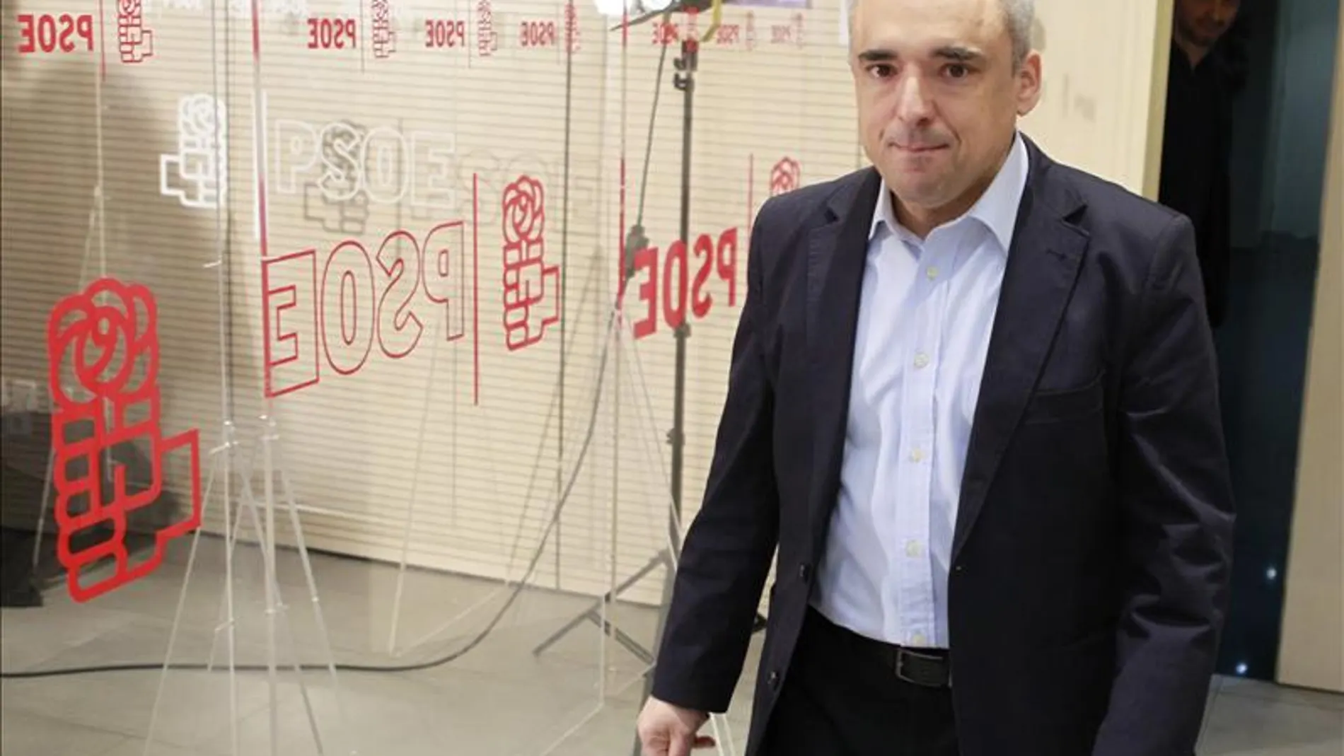 Rafael Simancas en la sede del PSOE Rafael Simancas en la sede del PSOE