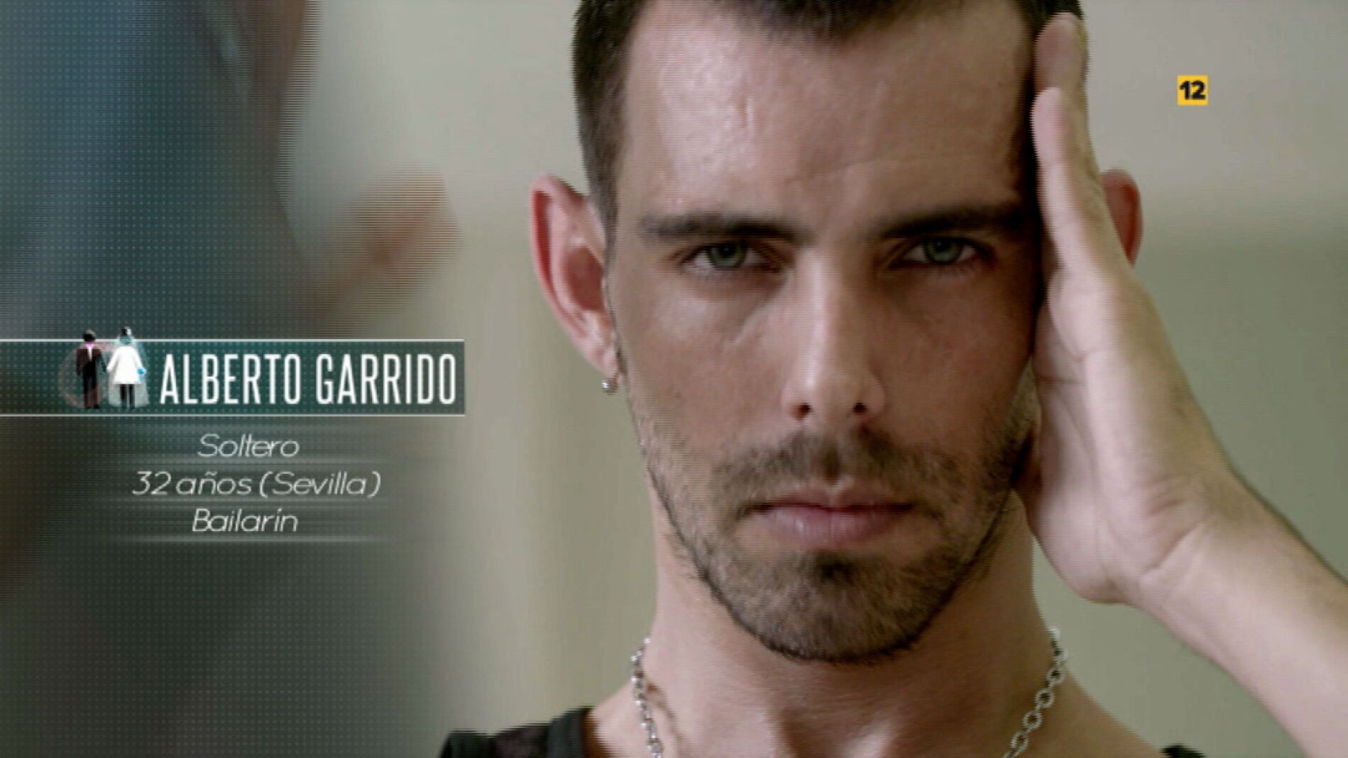 Alberto Garrido: "Me gustan los chicos muy masculinos"