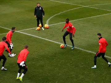 Los jugadores del Atlético de Madrid se entrenan en el Cerro del Espino Los jugadores del Atlético de Madrid se entrenan en el Cerro del Espino