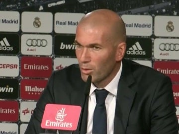 Zidane en su primera rueda de prensa