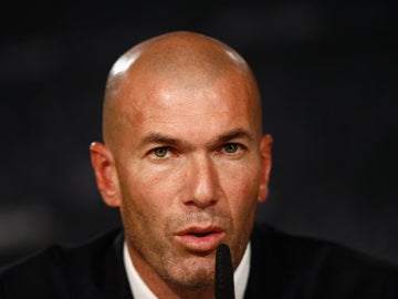 Zidane en la rueda de prensa de su presentación