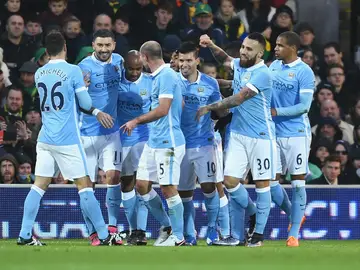 El City celebra un gol de Agüero El City celebra un gol de Agüero