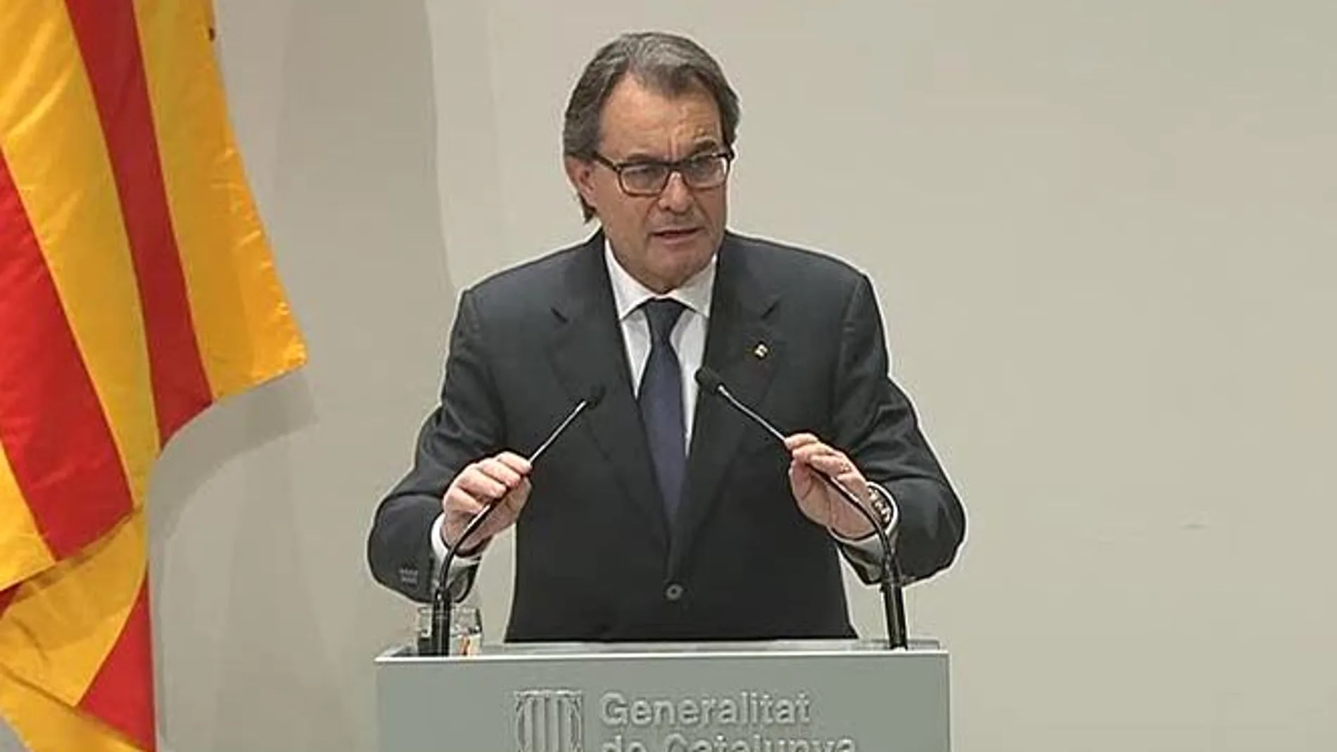 Artur Mas comparece en rueda de prensa después de reunirse con la cúpula de CDC Artur Mas comparece en rueda de prensa después de reunirse con la cúpula de CDC