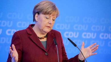 Merkel es la mujer más poderosa del mundo aunque Clinton le arrebataría el puesto si gana las presidenciales