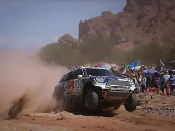 Nasser Al Attiyah en la octava etapa del Dakar 2016 Nasser Al Attiyah en la octava etapa del Dakar 2016