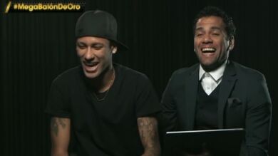 Alves y Neymar repasan sus mejores momentos con el Barça en 2015