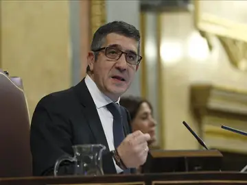 El recién elegido presidente del Congreso, Patxi López El recién elegido presidente del Congreso, Patxi López