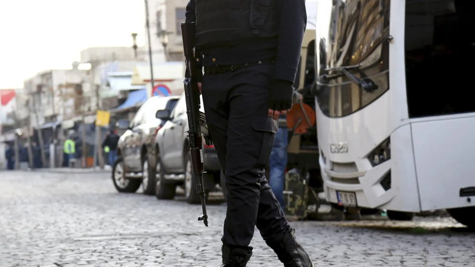 Un agente de la policía turca, en una imagen de archivo. Un agente de la policía turca, en una imagen de archivo.