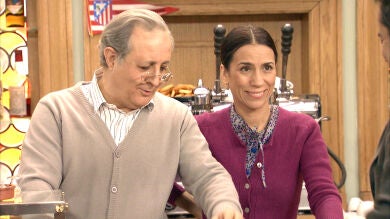 Avance Amar C766 - Ramón besa a Manolita tras los ensayos