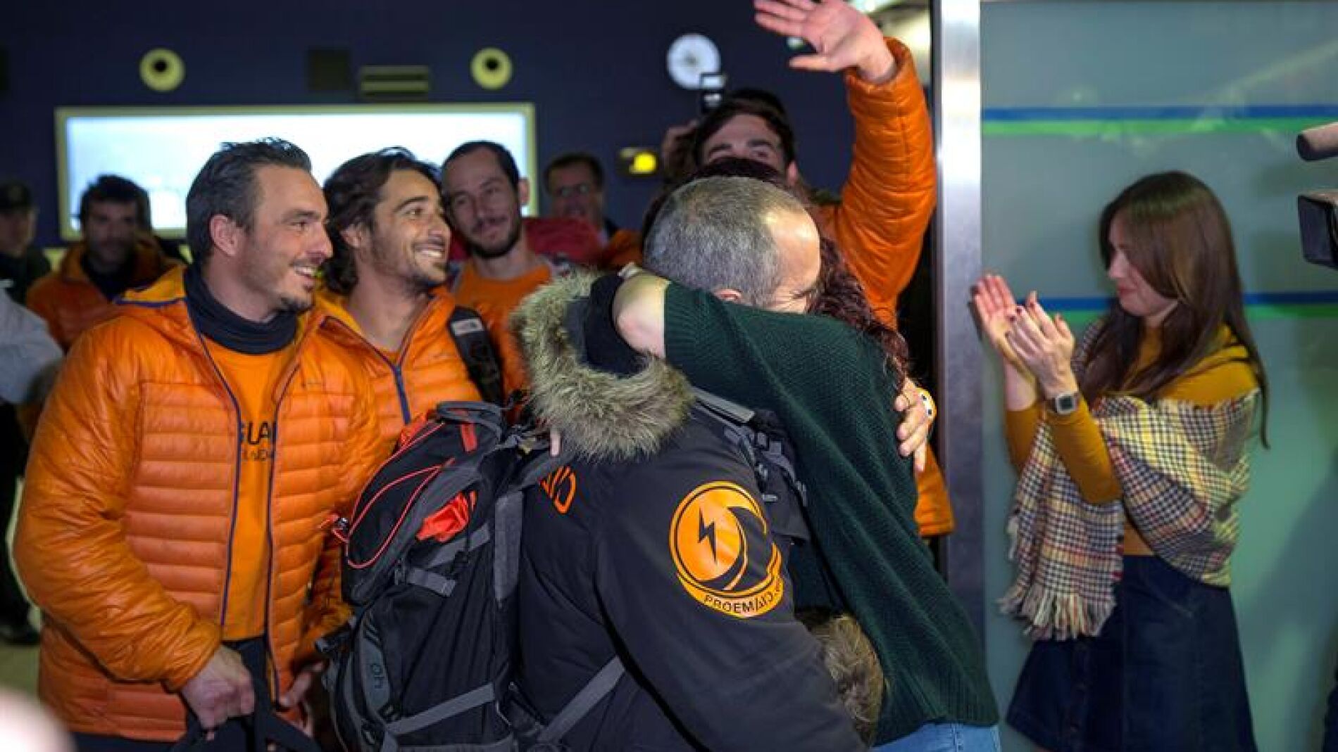 Enrique Gonz&aacute;lez, Julio Latorre y Manuel Blanco, los tres bomberos sevillanos detenidos el jueves en Lesbos