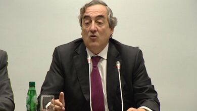 Rosell pide que la política no interfiera en la situación económica favorable