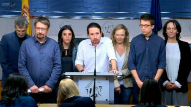 Podemos presenta una distribución alternativa de los grupos en el Congreso