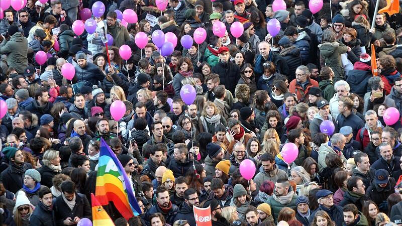 Manifestaciones en 82 ciudades italianas a favor del reconocimiento de uniones gays
