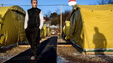 Dinamarca aprueba una ley que permite confiscar bienes a los refugiados 