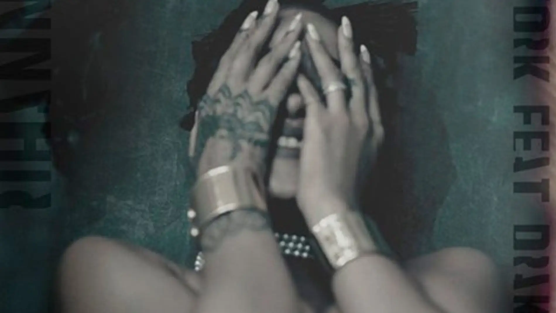 Rihanna en la portada de su single 'Work'