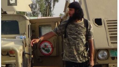 'John, el yihadista', a cara descubierta en una revista de Daesh