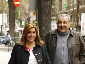 Susana Díaz, a su llegada a la sede del PSOE en la calle Ferraz de Madrid Susana Díaz, a su llegada a la sede del PSOE en la calle Ferraz de Madrid