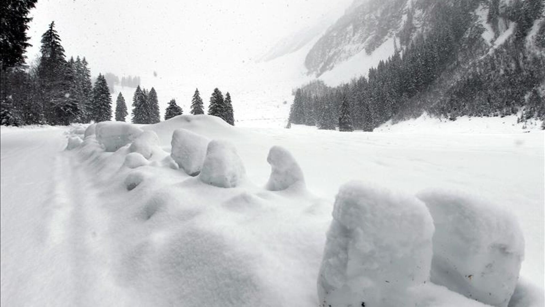 Avalancha en Canad&aacute;