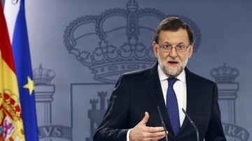 Mariano Rajoy habla ante los medios en la Moncloa