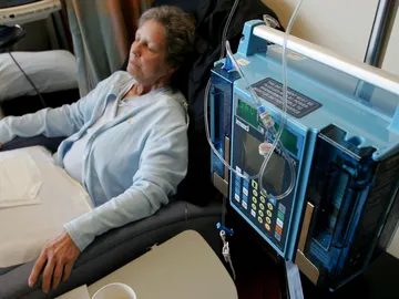 Una persona enferma de cáncer Una persona enferma de cáncer