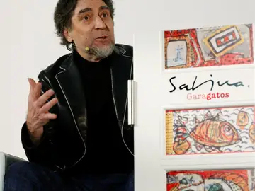 Sabina durante la presentación de su libro 'Garabatos' Sabina durante la presentación de su libro 'Garabatos'