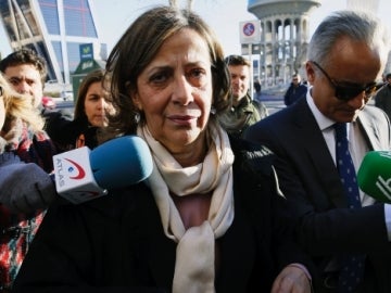La tesorera del PP, Carmen Navarro, llegando a los Juzgados de Plaza de Castilla 