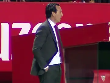 Unay Emery activo en la banda Unay Emery activo en la banda