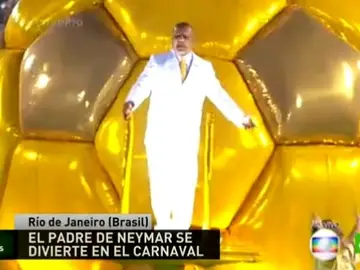 El padre de Neymar, en el Carnaval de Río El padre de Neymar, en el Carnaval de Río