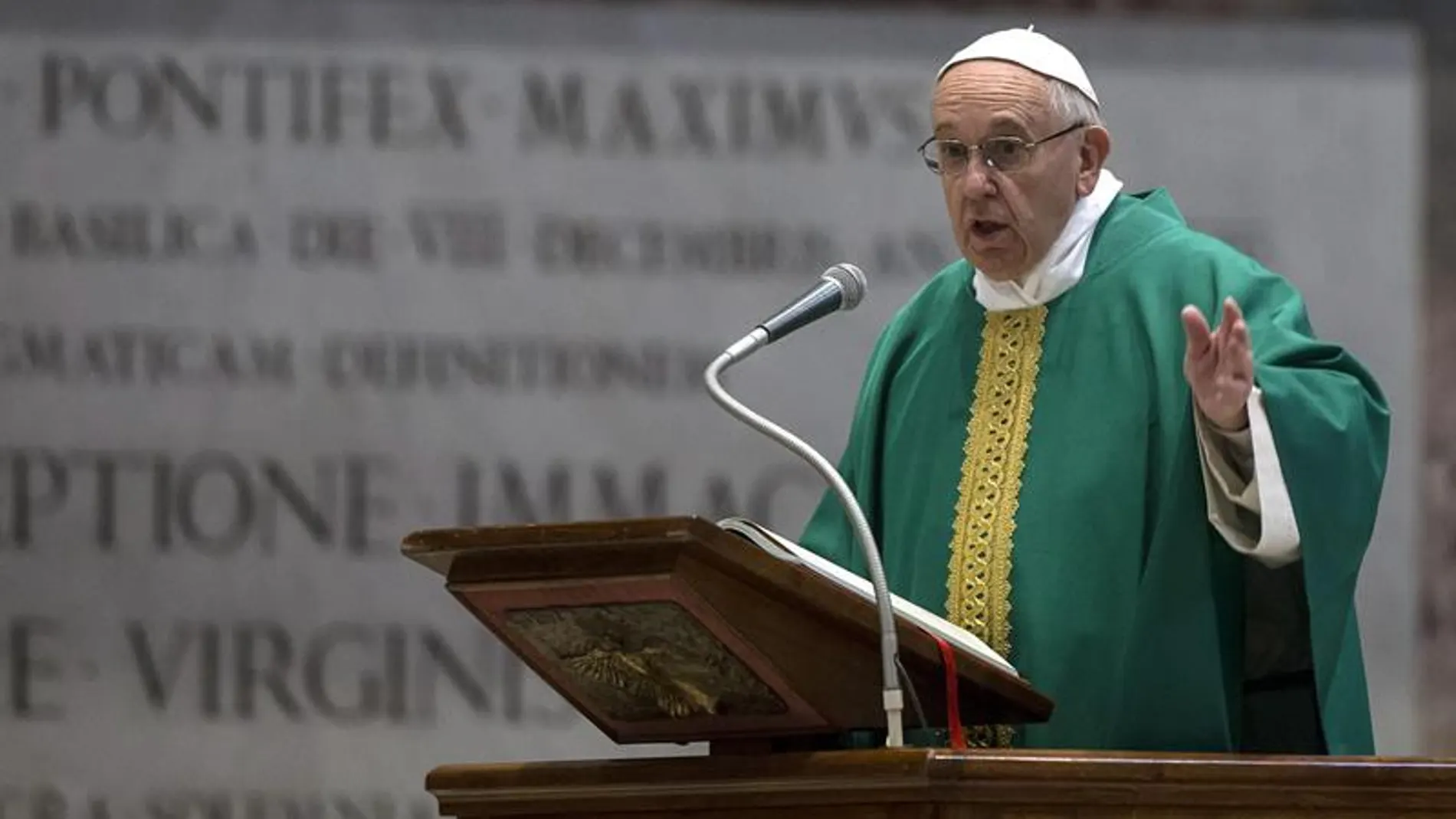 El papa Francisco oficia una misa para los frailes capuchinos en la basílica de San Pedro El papa Francisco oficia una misa para los frailes capuchinos en la basílica de San Pedro